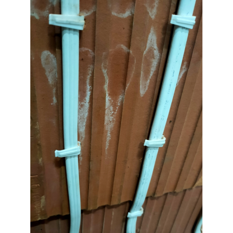 uchwyt CELO TPIFD do kabli płaskich
