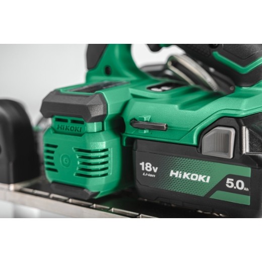 hikoki-c1806dumwpz-pilarka-tarczowa-18v-widok silnika i akumulatora