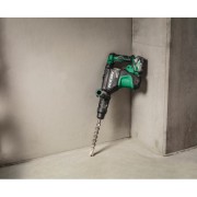 młotowiertarka akumulatorowa hikoki praca na budowie