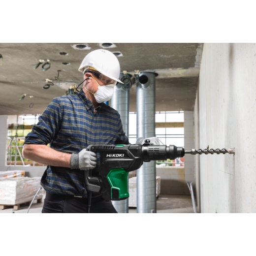 wiercenie otworów w betonie młotowiertarką SDS-Max