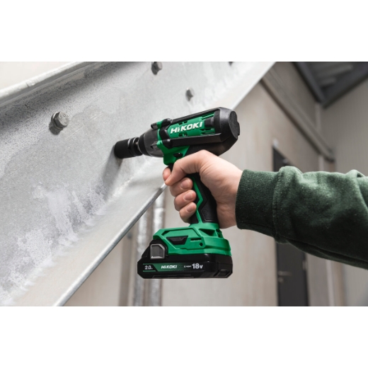 akumulatorowy klucz udarowy 220 nm hikoki w walizce