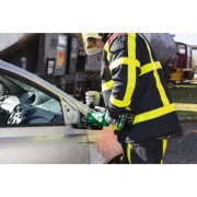 szlifierka akumulatorowa hikoki 230 mm podczas pracy zblizenie