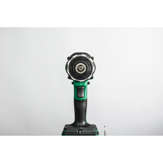 wiertarko wkrętarka hikoki ds36dcw4z widok od przodu uchwyt wiertarski