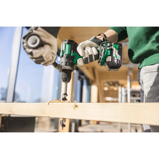 wiertarko wkrętarka hikoki dv36dcw2z wiercenie w drewnie wiertłem świdrowym