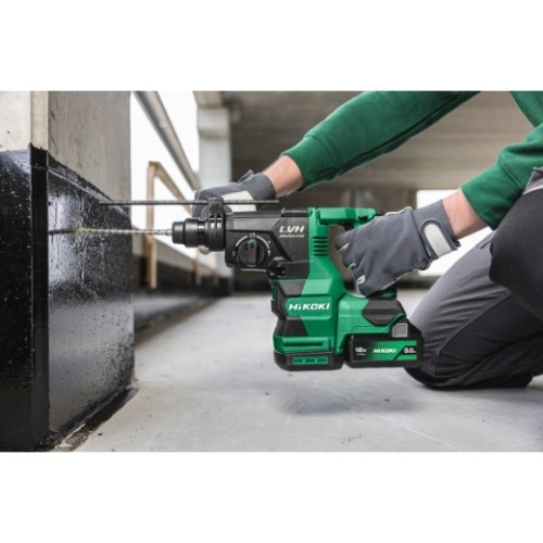 młotowiertarka Hikoki SDS Plus 18V wiercenie przy podłożu beton