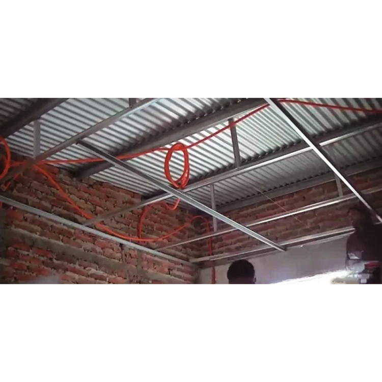 Instalacje podwieszane z wykorzystaniem klipsów CAL do belek stalowych