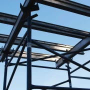 Podwieszenie instalacji technicznej z użyciem klipsa CAL