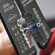 Szczypce Knipex 97 21 215 C do zaciskania nieizolowanych złączek kablowych