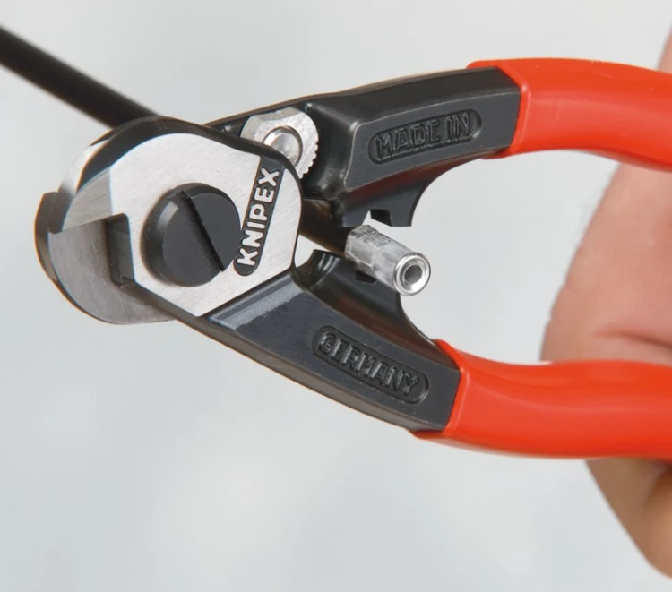 Nożyce Knipex 95 62 190 – zagniatanie tulejki na lince stalowej