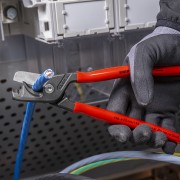 Nożyce Knipex StepCut XL – cięcie kabla Cu w instalacji elektrycznej