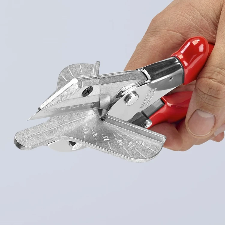 Obcinak Knipex 94 35 215 z regulowaną prowadnicą kątową