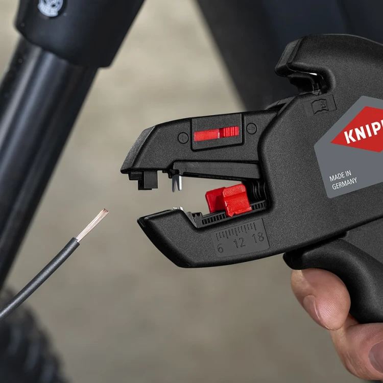 Ogranicznik długości do ściągacza izolacji Knipex 12 69 23