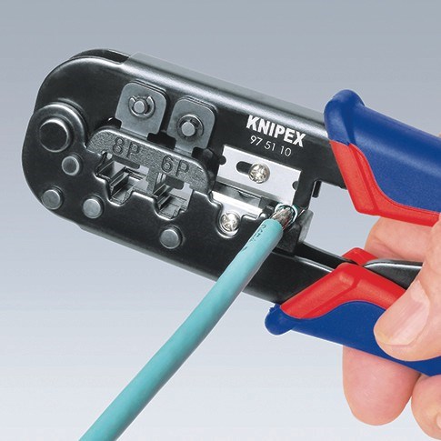 Knipex 97 51 10 funkcja cięcia i przygotowywania przewodu telekomunikacyjnego
