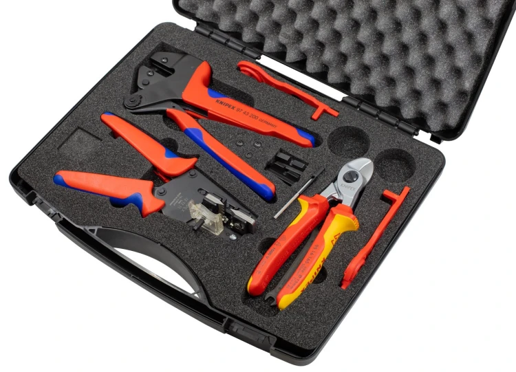 Profesjonalny zestaw Knipex 97 91 01-BH narzędzia do zaciskania złączy fotowoltaicznych w walizce